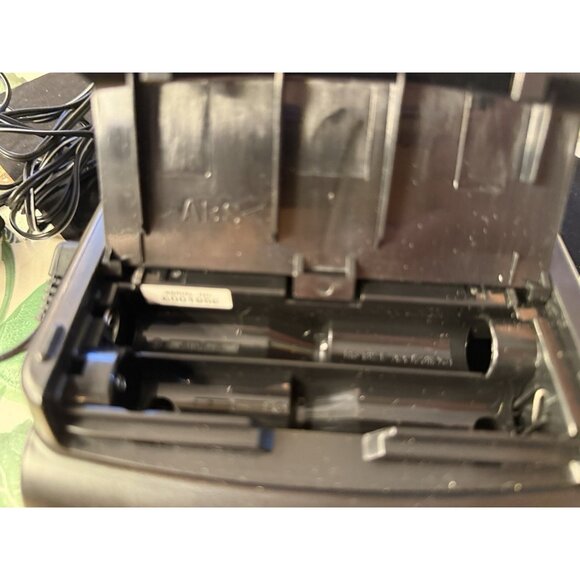 Sony Cassette Recorder Vintage TCM-929 w/Retractable Handle Works Great - Picture 10 of 11